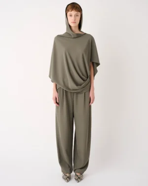Blusa asimmetrica Mei Mei J verde militare con cappuccio
