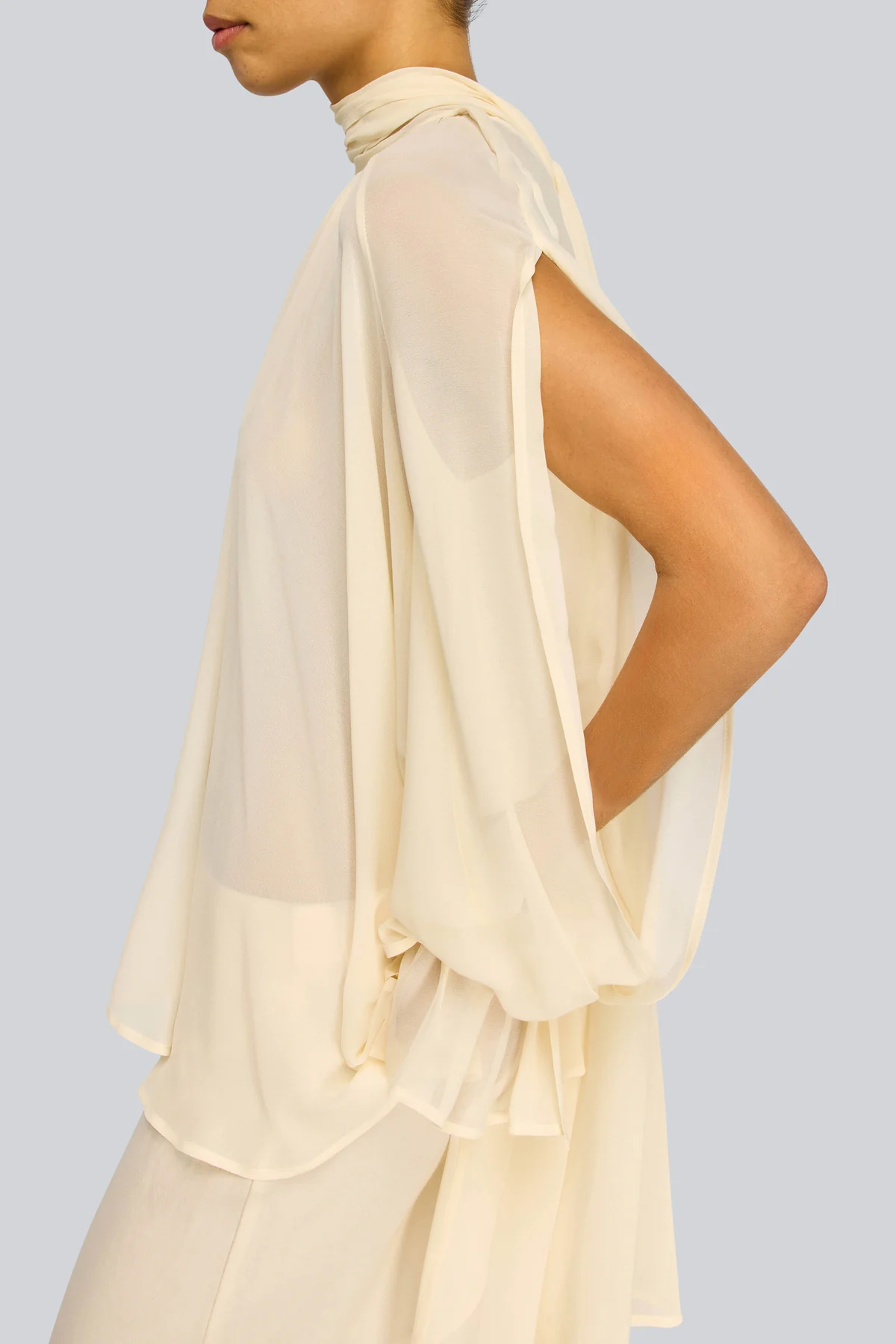 Blusa Renie Semicouture Georgette Burro | FYSIS STORE Blusa Renie Semicouture Georgette Burro