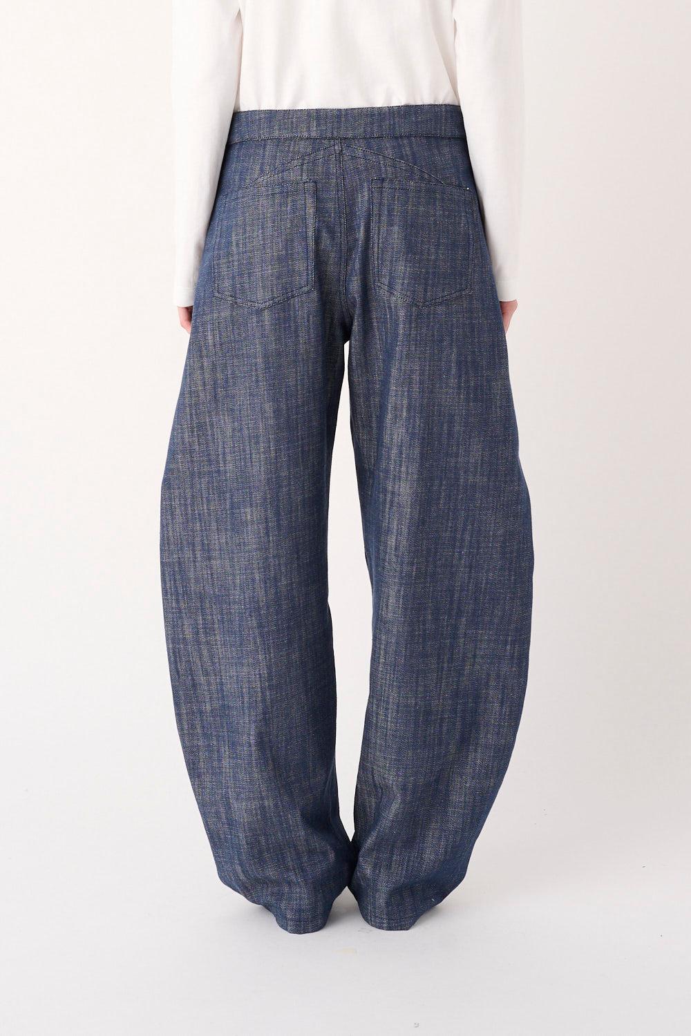 Pantaloni Barrel Tela Jeans Mei Mei J | FYSIS STORE pantaloni barrel mei mei j con tasche sul retro